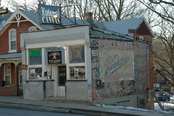 Vernor's