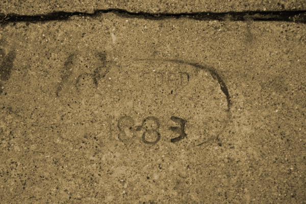 1983