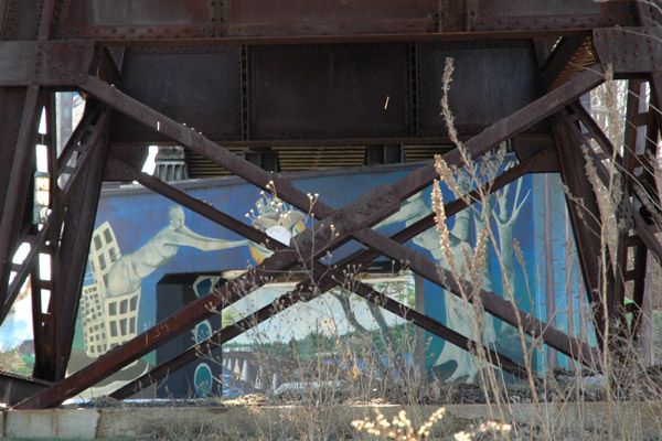 Trestle Mural 1
